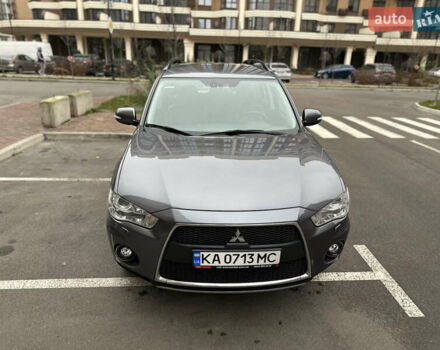 Серый Мицубиси Аутлендер, объемом двигателя 2.4 л и пробегом 226 тыс. км за 10200 $, фото 15 на Automoto.ua