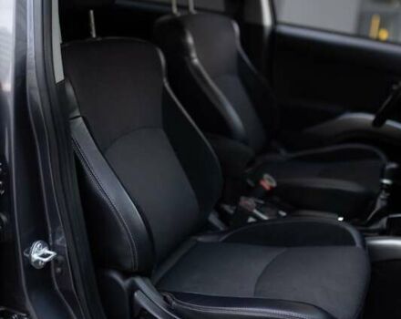 Серый Мицубиси Аутлендер, объемом двигателя 2.27 л и пробегом 291 тыс. км за 9700 $, фото 49 на Automoto.ua