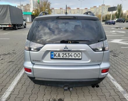 Серый Мицубиси Аутлендер, объемом двигателя 2.2 л и пробегом 175 тыс. км за 10999 $, фото 16 на Automoto.ua