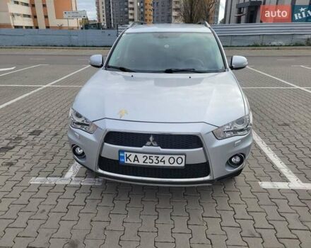 Серый Мицубиси Аутлендер, объемом двигателя 2.2 л и пробегом 175 тыс. км за 10999 $, фото 23 на Automoto.ua