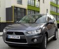 Серый Мицубиси Аутлендер, объемом двигателя 2.27 л и пробегом 291 тыс. км за 9700 $, фото 45 на Automoto.ua