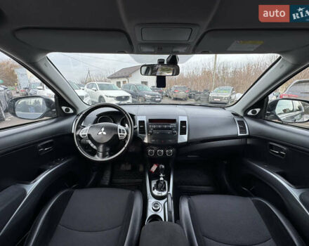 Серый Мицубиси Аутлендер, объемом двигателя 2.2 л и пробегом 211 тыс. км за 11999 $, фото 25 на Automoto.ua