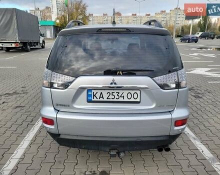 Серый Мицубиси Аутлендер, объемом двигателя 2.2 л и пробегом 175 тыс. км за 10999 $, фото 15 на Automoto.ua