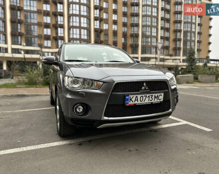 Серый Мицубиси Аутлендер, объемом двигателя 2.4 л и пробегом 226 тыс. км за 10200 $, фото 14 на Automoto.ua