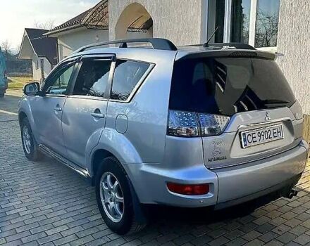 Серый Мицубиси Аутлендер, объемом двигателя 2.2 л и пробегом 248 тыс. км за 11000 $, фото 5 на Automoto.ua