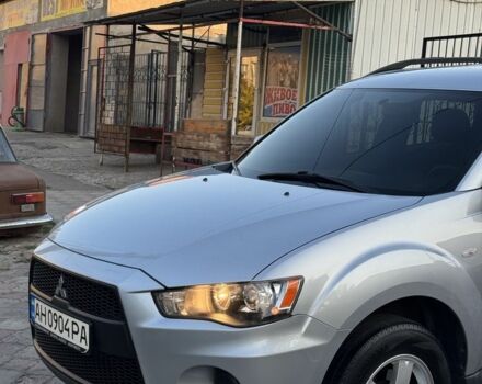 Серый Мицубиси Аутлендер, объемом двигателя 2.4 л и пробегом 188 тыс. км за 10999 $, фото 3 на Automoto.ua