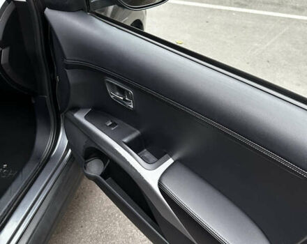 Серый Мицубиси Аутлендер, объемом двигателя 2.4 л и пробегом 226 тыс. км за 10200 $, фото 31 на Automoto.ua