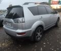 Серый Мицубиси Аутлендер, объемом двигателя 2 л и пробегом 205 тыс. км за 9600 $, фото 6 на Automoto.ua