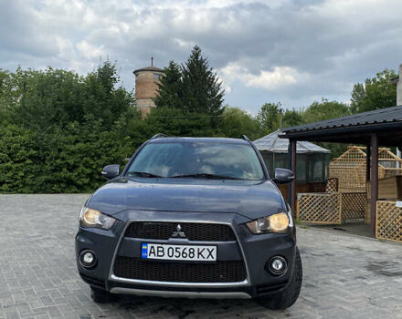 Серый Мицубиси Аутлендер, объемом двигателя 2.27 л и пробегом 220 тыс. км за 11300 $, фото 4 на Automoto.ua