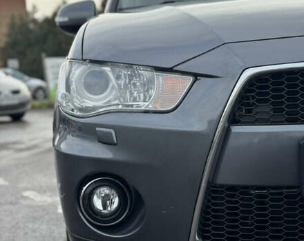 Серый Мицубиси Аутлендер, объемом двигателя 2.2 л и пробегом 211 тыс. км за 11999 $, фото 9 на Automoto.ua