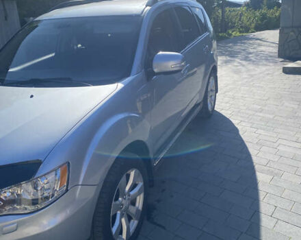 Мицубиси Аутлендер 2011 в Львове на Automoto.ua Серый Мицубиси Аутлендер, объемом двигателя 2.2 л и пробегом 115 тыс. км за 12500 $, фото 2 на Automoto.ua