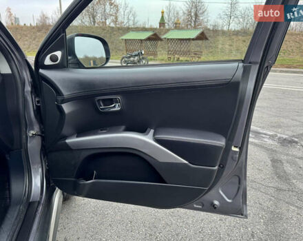 Серый Мицубиси Аутлендер, объемом двигателя 2.2 л и пробегом 160 тыс. км за 11350 $, фото 39 на Automoto.ua