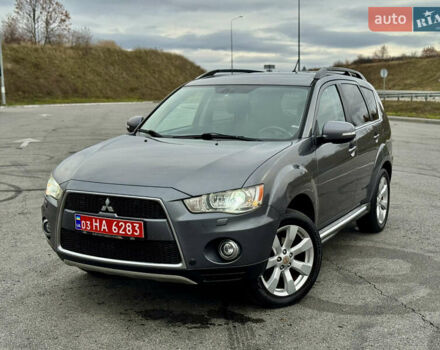 Міцубісі Аутлендер 2011 у Полтаві на Automoto.ua Сірий Міцубісі Аутлендер, об'ємом двигуна 2.2 л та пробігом 252 тис. км за 11150 $, фото 2 на Automoto.ua