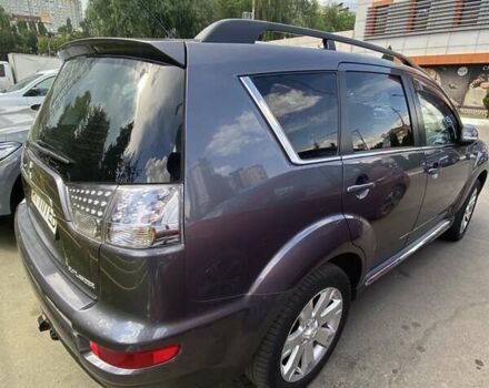 Сірий Міцубісі Аутлендер, об'ємом двигуна 2.2 л та пробігом 220 тис. км за 11500 $, фото 2 на Automoto.ua