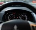Серый Мицубиси Аутлендер, объемом двигателя 2.27 л и пробегом 291 тыс. км за 9700 $, фото 10 на Automoto.ua