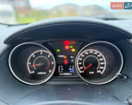 Серый Мицубиси Аутлендер, объемом двигателя 0 л и пробегом 279 тыс. км за 4935 $, фото 8 на Automoto.ua