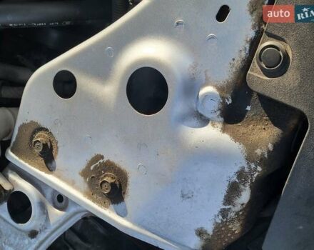 Серый Мицубиси Аутлендер, объемом двигателя 2.2 л и пробегом 175 тыс. км за 10999 $, фото 17 на Automoto.ua