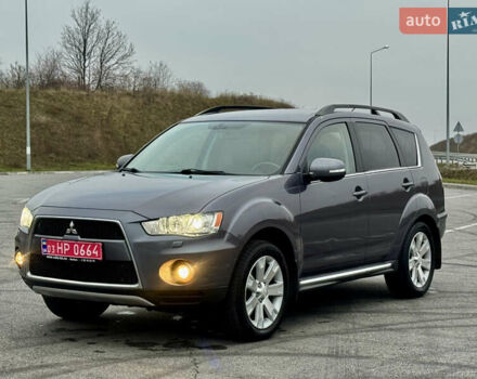 Серый Мицубиси Аутлендер, объемом двигателя 2.2 л и пробегом 160 тыс. км за 11350 $, фото 4 на Automoto.ua
