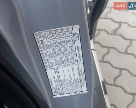 Сірий Міцубісі Аутлендер, об'ємом двигуна 2.18 л та пробігом 239 тис. км за 12000 $, фото 11 на Automoto.ua