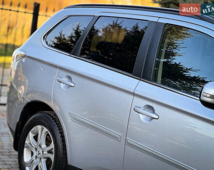 Серый Мицубиси Аутлендер, объемом двигателя 2.2 л и пробегом 189 тыс. км за 12800 $, фото 11 на Automoto.ua