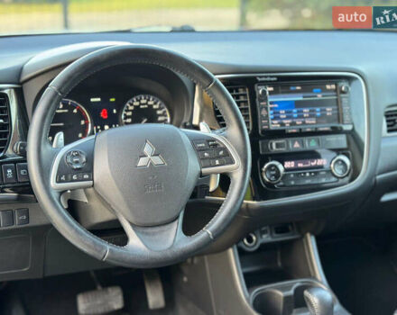 Серый Мицубиси Аутлендер, объемом двигателя 2.2 л и пробегом 188 тыс. км за 13500 $, фото 35 на Automoto.ua