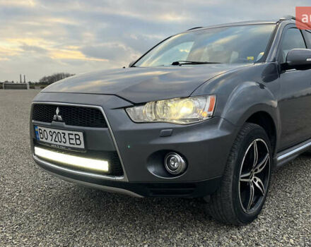 Сірий Міцубісі Аутлендер, об'ємом двигуна 2.2 л та пробігом 280 тис. км за 11100 $, фото 4 на Automoto.ua
