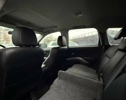 Серый Мицубиси Аутлендер, объемом двигателя 2.3 л и пробегом 160 тыс. км за 13900 $, фото 8 на Automoto.ua