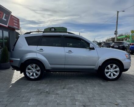 Серый Мицубиси Аутлендер, объемом двигателя 2.4 л и пробегом 239 тыс. км за 11700 $, фото 2 на Automoto.ua