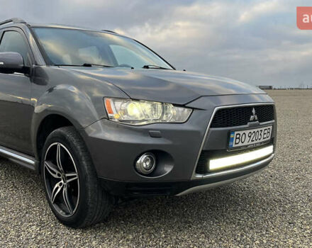 Сірий Міцубісі Аутлендер, об'ємом двигуна 2.2 л та пробігом 280 тис. км за 11100 $, фото 5 на Automoto.ua