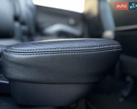 Серый Мицубиси Аутлендер, объемом двигателя 2.2 л и пробегом 171 тыс. км за 12700 $, фото 86 на Automoto.ua