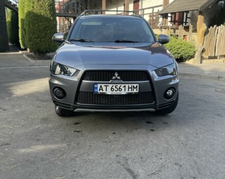 Серый Мицубиси Аутлендер, объемом двигателя 2 л и пробегом 136 тыс. км за 14999 $, фото 8 на Automoto.ua