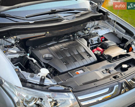 Серый Мицубиси Аутлендер, объемом двигателя 2.2 л и пробегом 189 тыс. км за 12800 $, фото 62 на Automoto.ua