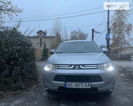 Сірий Міцубісі Аутлендер, об'ємом двигуна 2.4 л та пробігом 135 тис. км за 13500 $, фото 31 на Automoto.ua