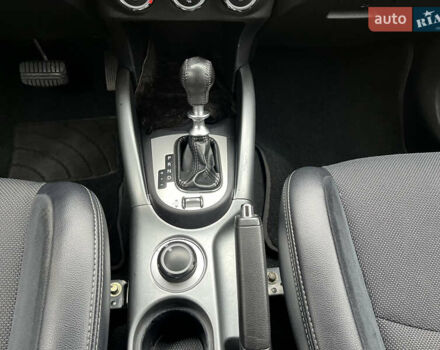 Серый Мицубиси Аутлендер, объемом двигателя 2.2 л и пробегом 186 тыс. км за 12350 $, фото 40 на Automoto.ua