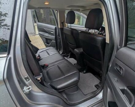 Серый Мицубиси Аутлендер, объемом двигателя 2.27 л и пробегом 232 тыс. км за 12500 $, фото 26 на Automoto.ua