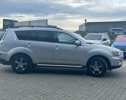 Мицубиси Аутлендер 2012 в Львове на Automoto.ua Серый Мицубиси Аутлендер, объемом двигателя 2.2 л и пробегом 169 тыс. км за 14500 $, фото 11 на Automoto.ua