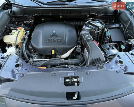 Серый Мицубиси Аутлендер, объемом двигателя 2.2 л и пробегом 186 тыс. км за 12350 $, фото 73 на Automoto.ua