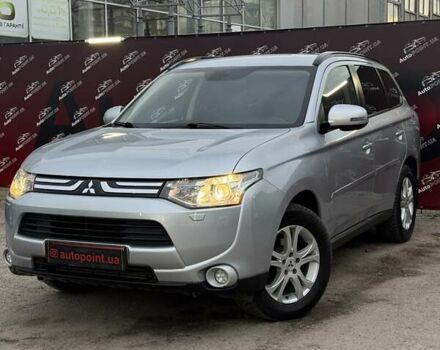 Серый Мицубиси Аутлендер, объемом двигателя 2.2 л и пробегом 190 тыс. км за 14950 $, фото 2 на Automoto.ua