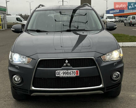 Серый Мицубиси Аутлендер, объемом двигателя 2.2 л и пробегом 206 тыс. км за 11999 $, фото 2 на Automoto.ua