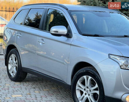 Серый Мицубиси Аутлендер, объемом двигателя 2.2 л и пробегом 188 тыс. км за 13500 $, фото 6 на Automoto.ua