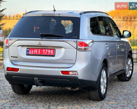 Серый Мицубиси Аутлендер, объемом двигателя 2.2 л и пробегом 189 тыс. км за 12800 $, фото 6 на Automoto.ua
