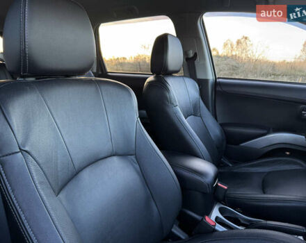 Серый Мицубиси Аутлендер, объемом двигателя 2.2 л и пробегом 171 тыс. км за 12700 $, фото 77 на Automoto.ua