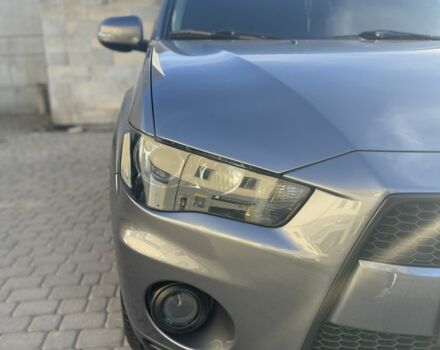 Серый Мицубиси Аутлендер, объемом двигателя 2 л и пробегом 136 тыс. км за 14999 $, фото 12 на Automoto.ua