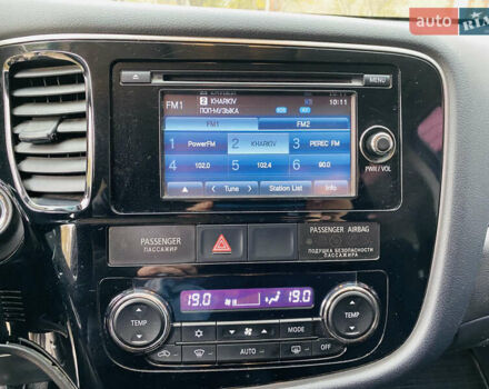 Сірий Міцубісі Аутлендер, об'ємом двигуна 2.36 л та пробігом 135 тис. км за 11500 $, фото 23 на Automoto.ua