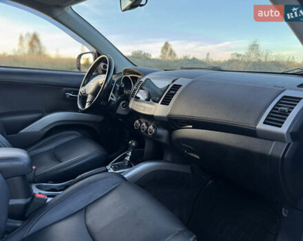 Серый Мицубиси Аутлендер, объемом двигателя 2.2 л и пробегом 171 тыс. км за 12700 $, фото 76 на Automoto.ua