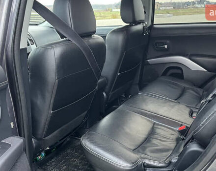 Сірий Міцубісі Аутлендер, об'ємом двигуна 2.2 л та пробігом 280 тис. км за 11100 $, фото 34 на Automoto.ua