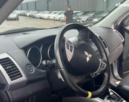 Мицубиси Аутлендер 2012 в Львове на Automoto.ua Серый Мицубиси Аутлендер, объемом двигателя 2.2 л и пробегом 169 тыс. км за 14500 $, фото 19 на Automoto.ua