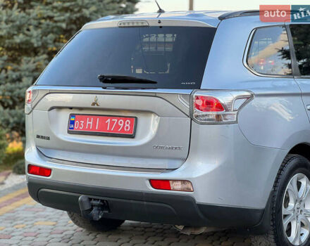 Серый Мицубиси Аутлендер, объемом двигателя 2.2 л и пробегом 188 тыс. км за 13500 $, фото 5 на Automoto.ua