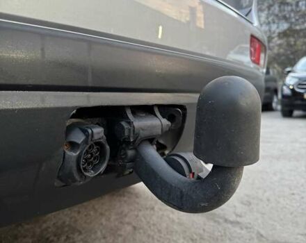 Серый Мицубиси Аутлендер, объемом двигателя 2.2 л и пробегом 190 тыс. км за 14950 $, фото 11 на Automoto.ua