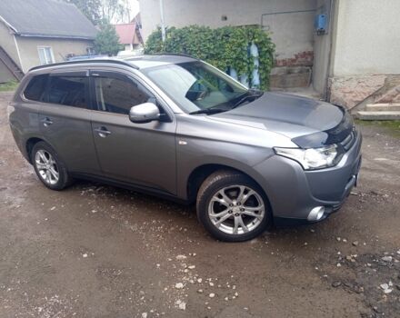 Сірий Міцубісі Аутлендер, об'ємом двигуна 2.3 л та пробігом 248 тис. км за 11550 $, фото 5 на Automoto.ua